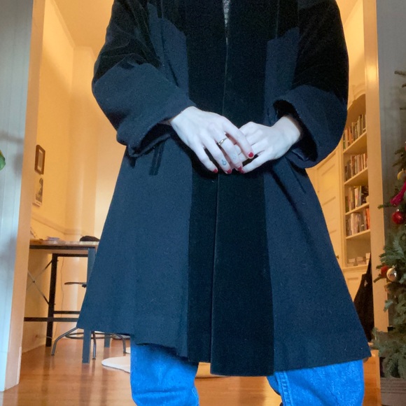 Vintage Ultimate Classic Women’s Medium Jacket - Picture 6 of 6